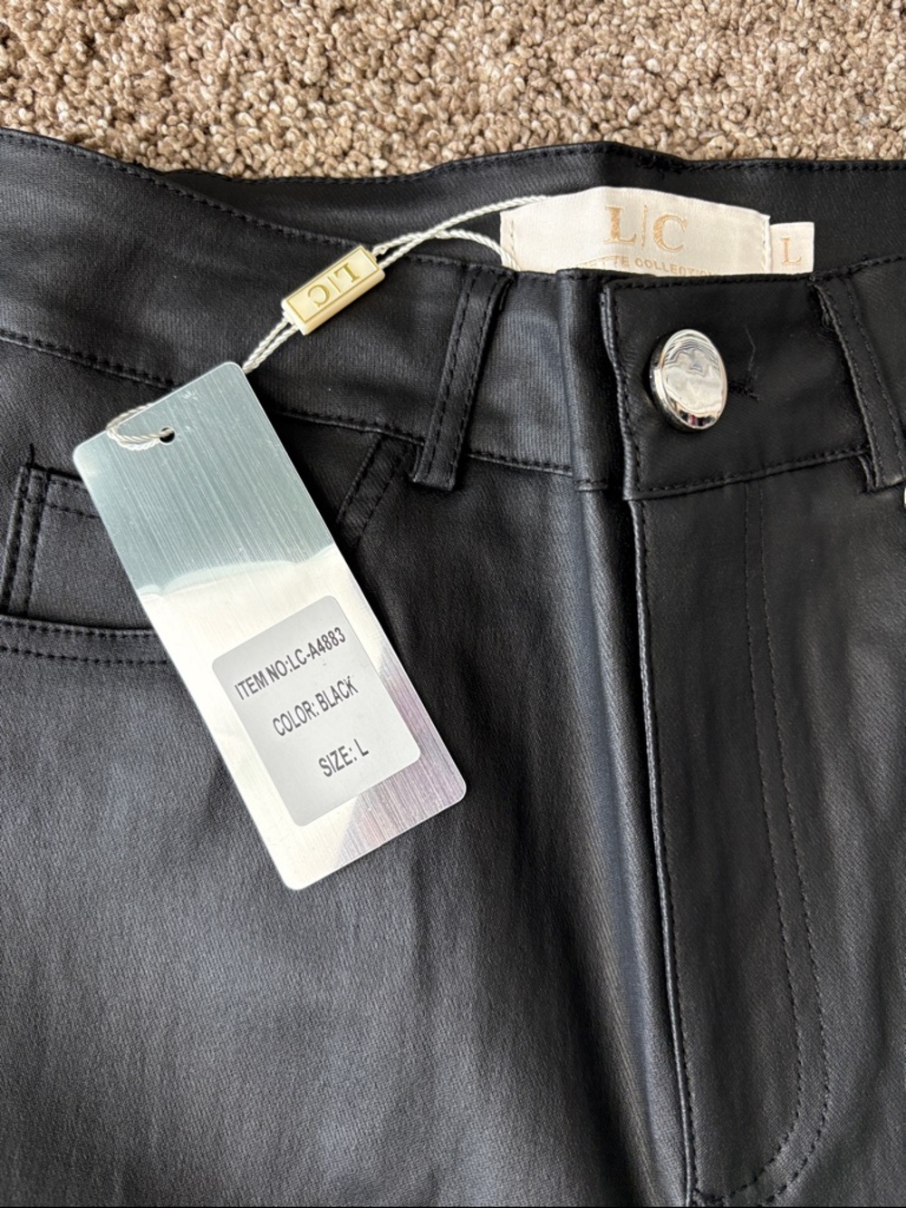 Black Wide-Leg Jeans with Heart Appliqué Trim - Picture 2 of 7